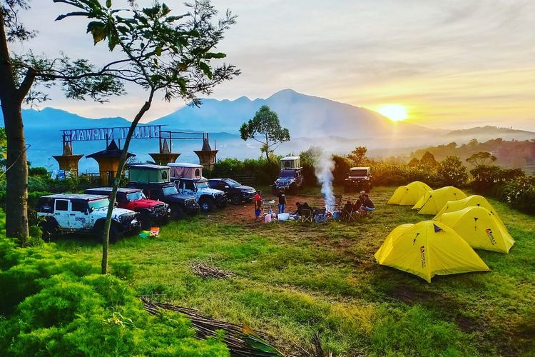 5 Wisata Bukit di Malang Raya, Bisa Berburu Sunrise dan Kemah